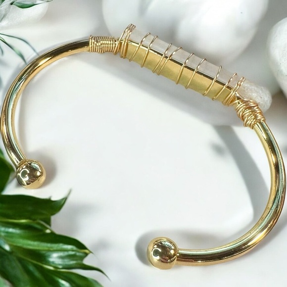NEW 18K Yellow Gold-Plated Open Cuff with Wire-Wrapped Natural Selenite Crystal - Picture 12 of 12